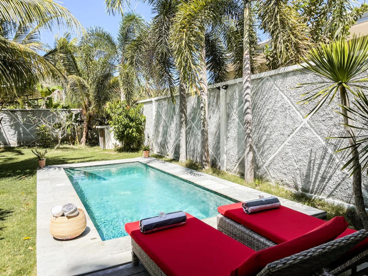 Villa Kotak Surfers Escape Reopening Rates Apply Now 塞隆贝拉纳克 外观 照片
